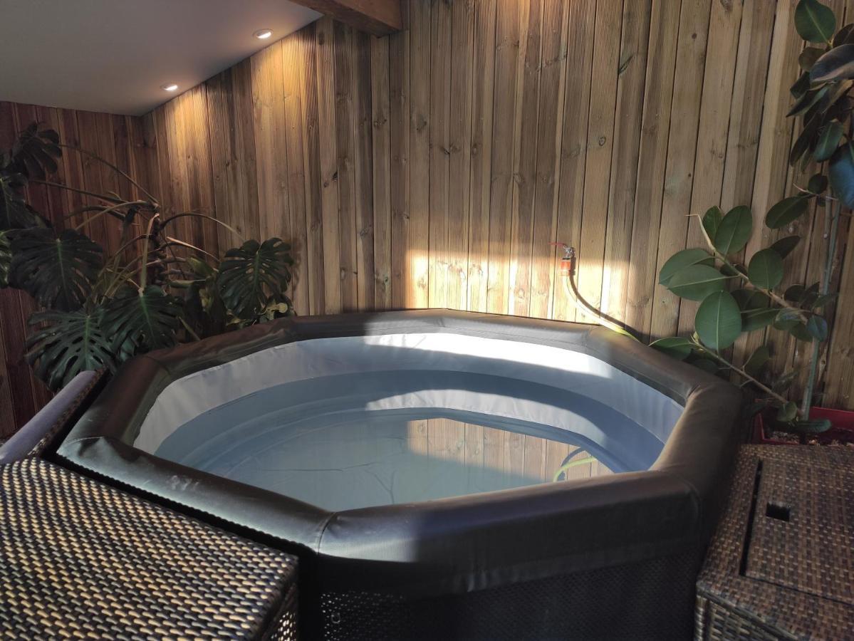 Maison D'Hotes Coeur D'Herault - Gite Et Chambres D'Hotes - Spa & Massages Peret Ngoại thất bức ảnh